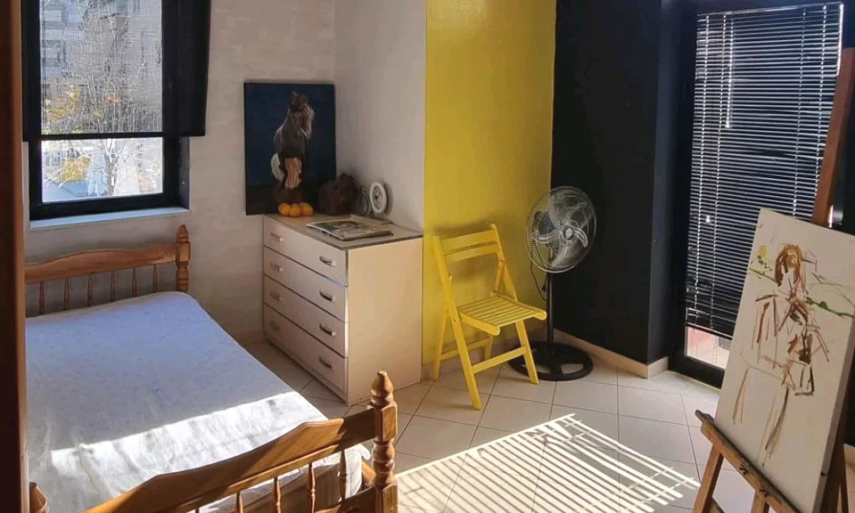 Shtepi me qera Apartament ne Tirane, 2+1, Mobilimi E mobiluar, Pagesa 570  Euro.
