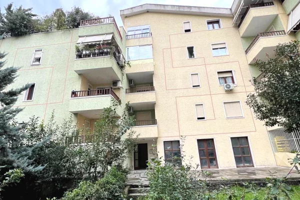 SHITET APARTAMENT 2+1, KOPSHTI BOTANIK