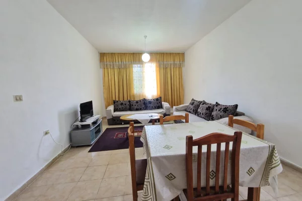 Shtepi me qera Apartament ne Tirane, 1+1, Mobilimi E mobiluar, Pagesa 350  Euro.