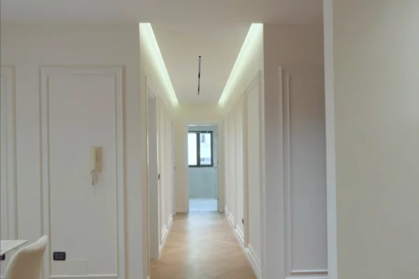 Shtepi ne shitje Apartament ne Tirane, 2+1, Mobilimi E mobiluar, Pagesa 24,000,000  Leke.