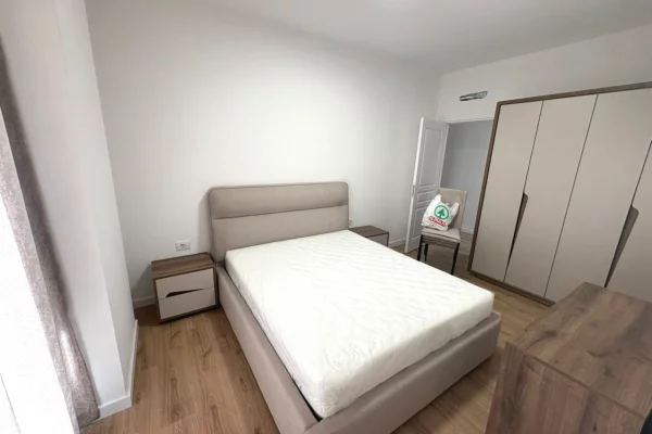Shtepi me qera 1+1 ne Tirane - 650 Euro
