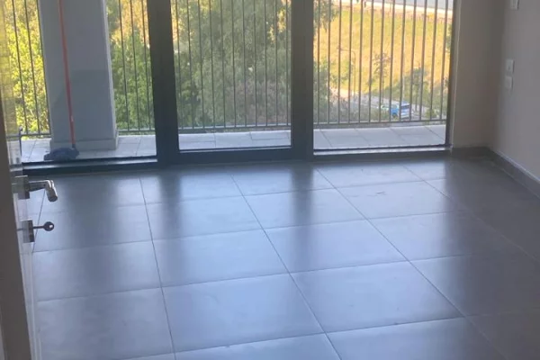 JEPET ZYRE ME QERA, LIQENI ARTIFICIAL 