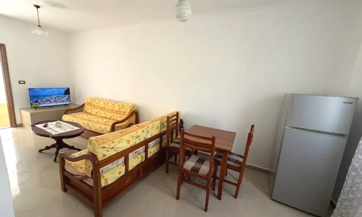 Shtepi me qera Apartament ne Tirane, 1+1, Mobilimi E mobiluar, Pagesa 45,000  Leke.