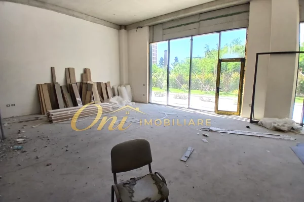 Ambient biznesi me qera 1+1 ne Tirane - 900 Euro