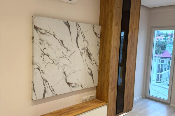 Shtepi me qera Apartament ne Tirane, 1+1, Mobilimi E mobiluar, Pagesa 750  Euro.