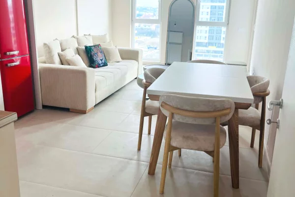 Shtepi me qera Apartament ne Tirane, 2+1, Mobilimi E mobiluar, Pagesa 550  Euro.