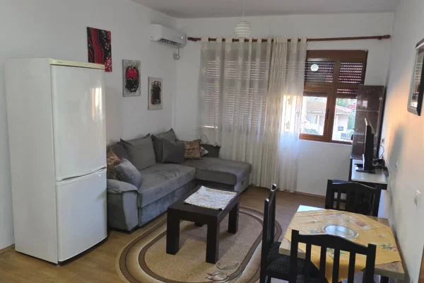 Apartament 3+1 me qera ne Tirane zona Brryli/Rruga Bardhyl