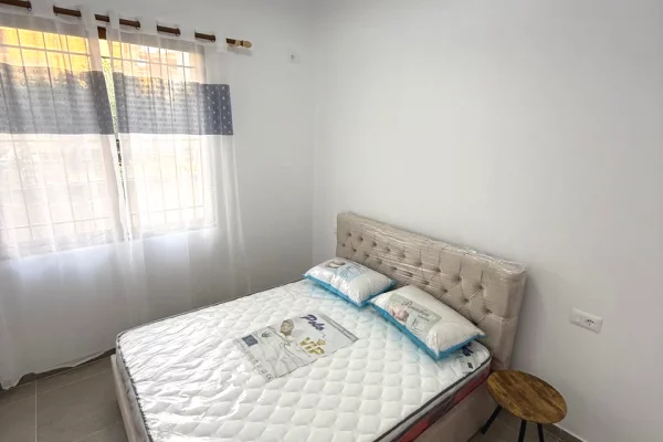 Shtepi me qera Apartament ne Tirane, 1+1, Mobilimi E mobiluar, Pagesa 52,000  Leke.