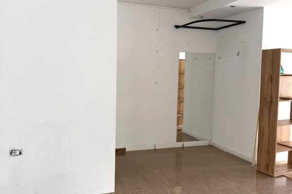 DYQAN PER QERA, TEK BULEVARDI MIGJENI, ASTIR