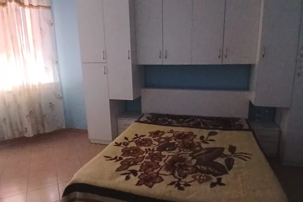 Appartamento in affitto a Tirana 1+1, Arredato