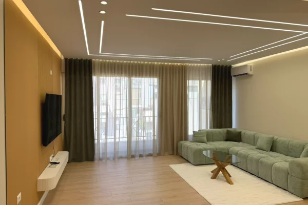 Shtepi ne shitje Apartament ne Tirane, 2+1, Mobilimi E mobiluar, Pagesa 17,100,000  Leke.