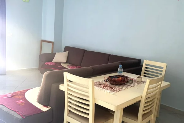 Appartamento in affitto a Tirana 1+1, Arredato
