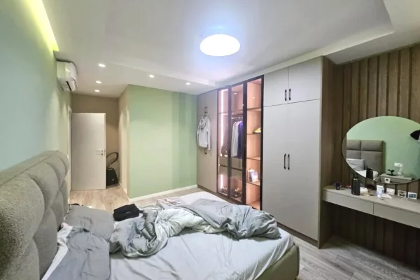 Shtepi me qera 2+1 ne Tirane - 75,000 Leke