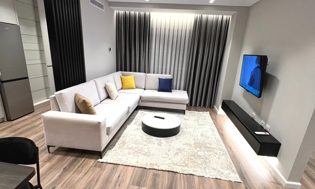 Shtepi me qera Apartament ne Tirane, 2+1, Mobilimi E mobiluar, Pagesa 70,000  Leke.