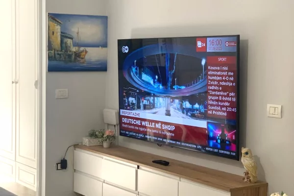 Shtepi me qera Apartament ne Tirane, 1+1, Mobilimi E mobiluar, Pagesa 50,000  Leke.