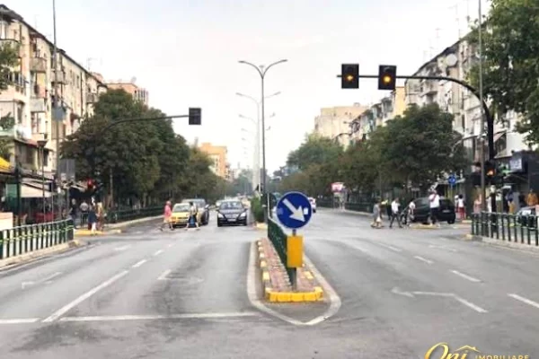 Business Property for Rent 1+1 in Tirana - 1,500 Euro