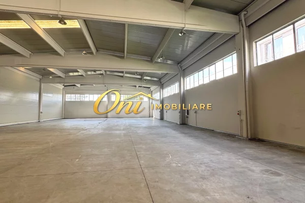Ambient biznesi me qera 4+1 ne Tirane - 5,000 Euro