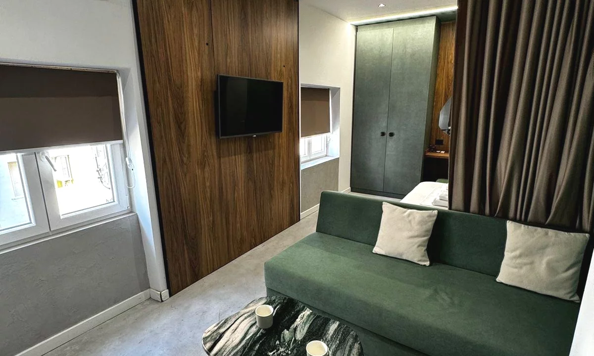 Shtepi me qera Apartament ne Tirane, Garsoniere, Mobilimi E mobiluar, Pagesa 55,000  Leke.