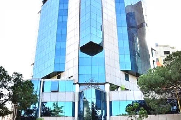 JEPET ZYRE ME QERA 228M2, KULLAT BINJAKE 