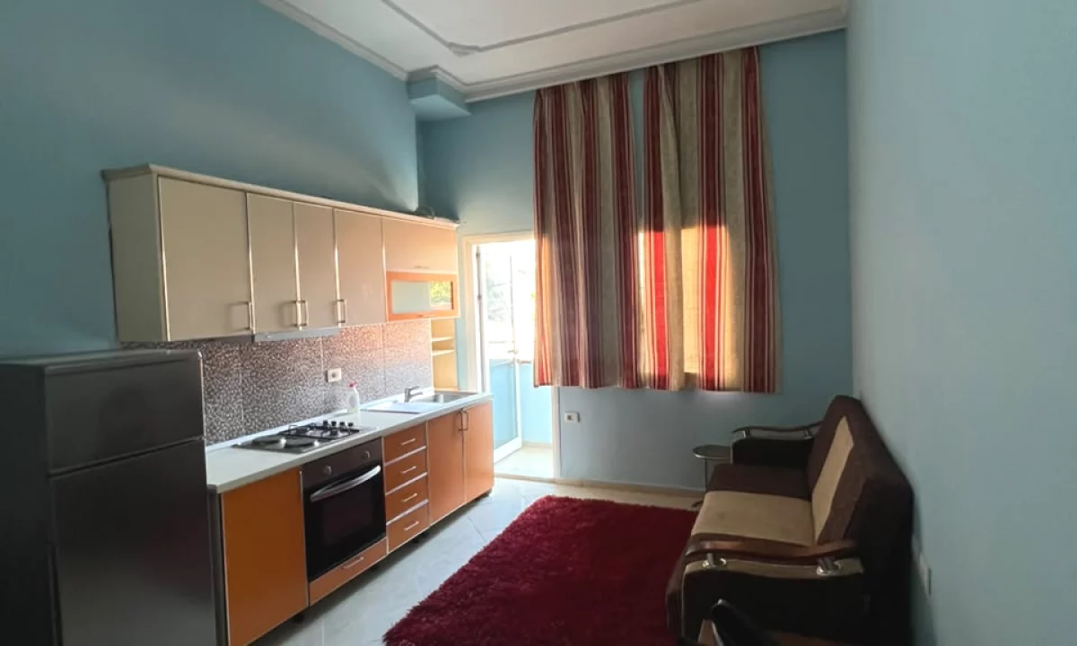 Shtepi me qera Apartament ne Tirane, 1+1, Mobilimi E mobiluar, Pagesa 50,000  Leke.