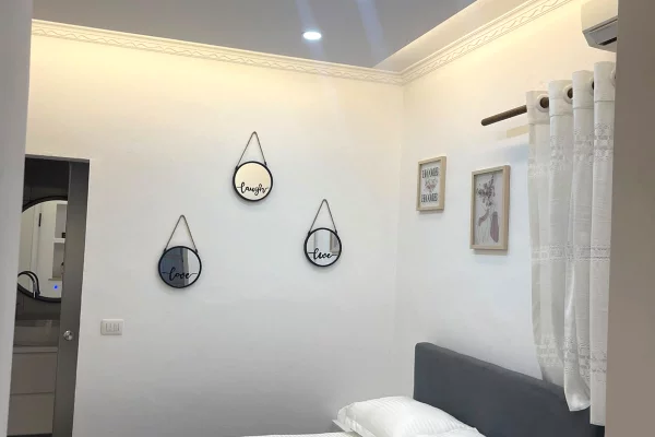Shtepi me qera Apartament ne Tirane, Garsoniere, Mobilimi E mobiluar, Pagesa 40,000  Leke.