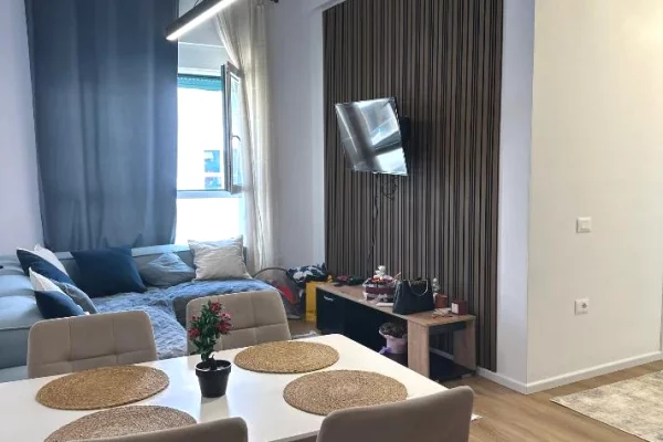 Shtepi me qera 2+1 ne Tirane - 500 Euro