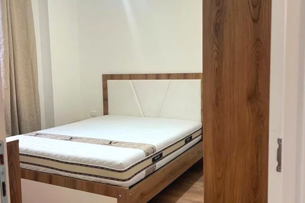 Shtepi me qera Apartament ne Tirane, 1+1, Mobilimi E mobiluar, Pagesa 47,000  Leke.
