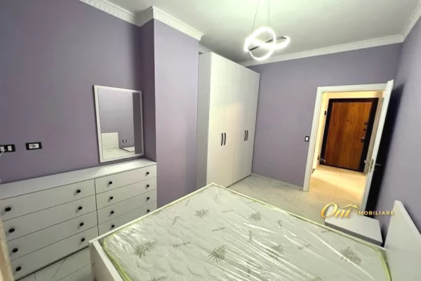 Shtepi ne shitje Apartament ne Tirane, 1+1, Mobilimi E mobiluar, Pagesa 134,000  Euro.