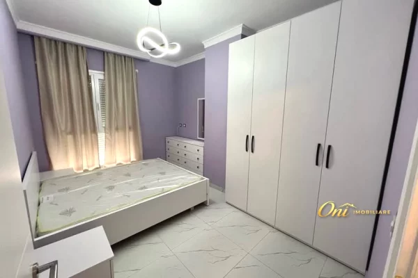 Shtepi ne shitje Apartament ne Tirane, 1+1, Mobilimi E mobiluar, Pagesa 134,000  Euro.