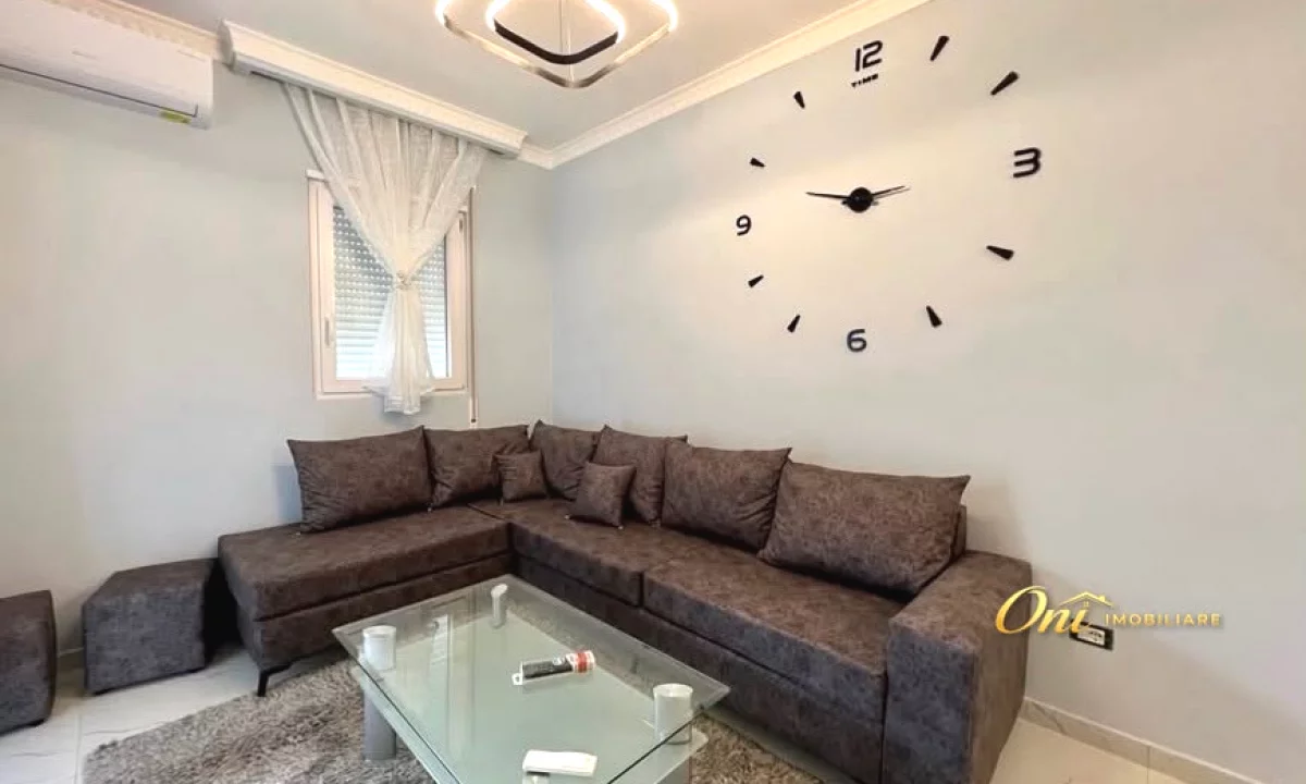 Shtepi ne shitje Apartament ne Tirane, 1+1, Mobilimi E mobiluar, Pagesa 134,000  Euro.