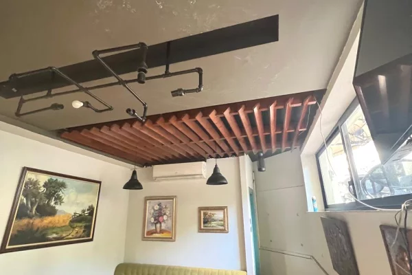 Ambient biznesi me qera 1+1 ne Tirane - 120,000 Leke