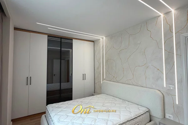 Shtepi ne shitje Apartament ne Tirane, 2+1, Mobilimi E mobiluar, Pagesa 13,900,000  Leke.