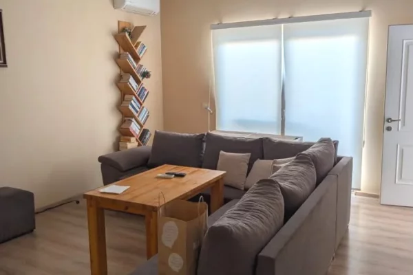 JEPET APARTAMENT ME QERA 2+1, FRESK