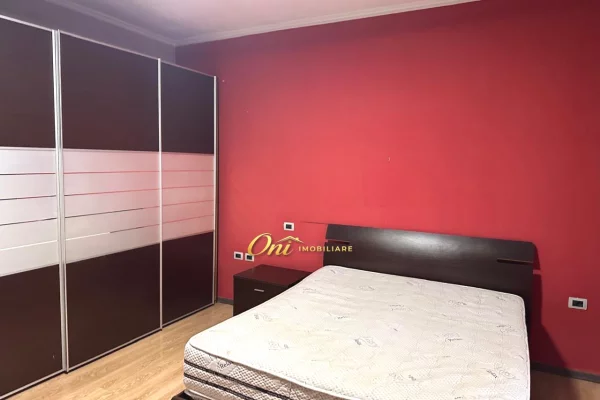 Shtepi me qera Apartament ne Tirane, 1+1, Mobilimi E mobiluar, Pagesa 50,000  Leke.