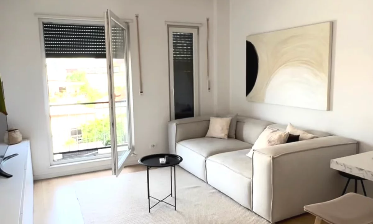 Shtepi me qera Apartament ne Tirane, 1+1, Mobilimi E mobiluar, Pagesa 75,000  Leke.