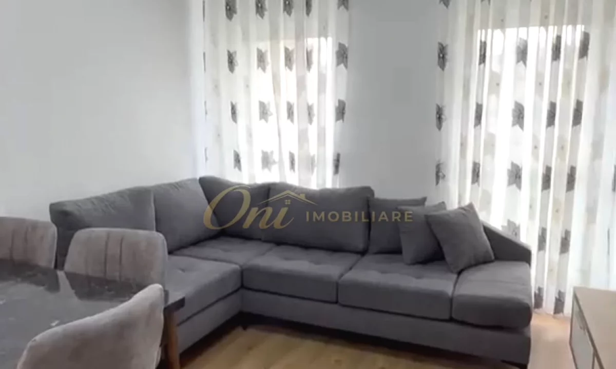 Shtepi me qera Apartament ne Tirane, 1+1, Mobilimi E mobiluar, Pagesa 40,000  Leke.