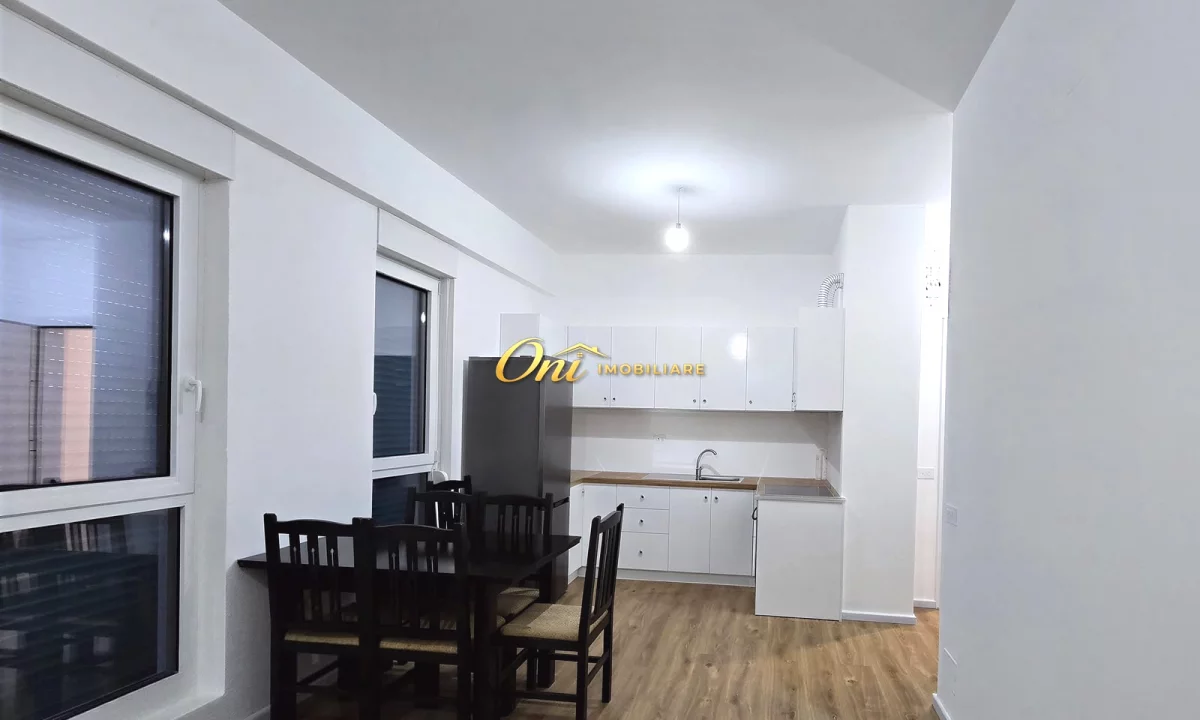 Shtepi ne shitje Apartament ne Tirane, 1+1, Mobilimi E mobiluar, Pagesa 105,000  Euro.