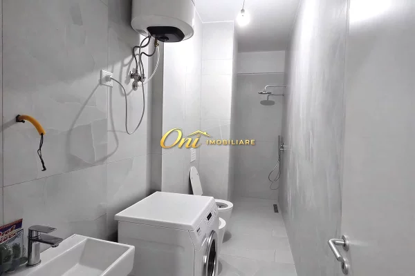 Shtepi ne shitje Apartament ne Tirane, 1+1, Mobilimi E mobiluar, Pagesa 105,000  Euro.