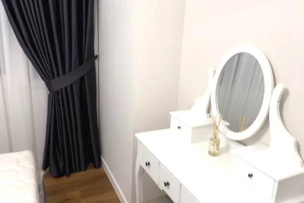 Shtepi me qera Apartament ne Tirane, 1+1, Mobilimi E mobiluar, Pagesa 680  Euro.