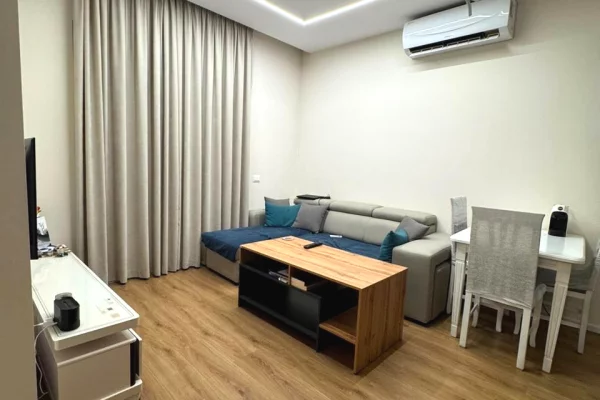 Shtepi me qera Apartament ne Tirane, 2+1, Mobilimi E mobiluar, Pagesa 45,000  Leke.