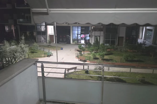 Shtepi me qera Apartament ne Tirane, 1+1, Mobilimi E mobiluar, Pagesa 50,000  Leke.