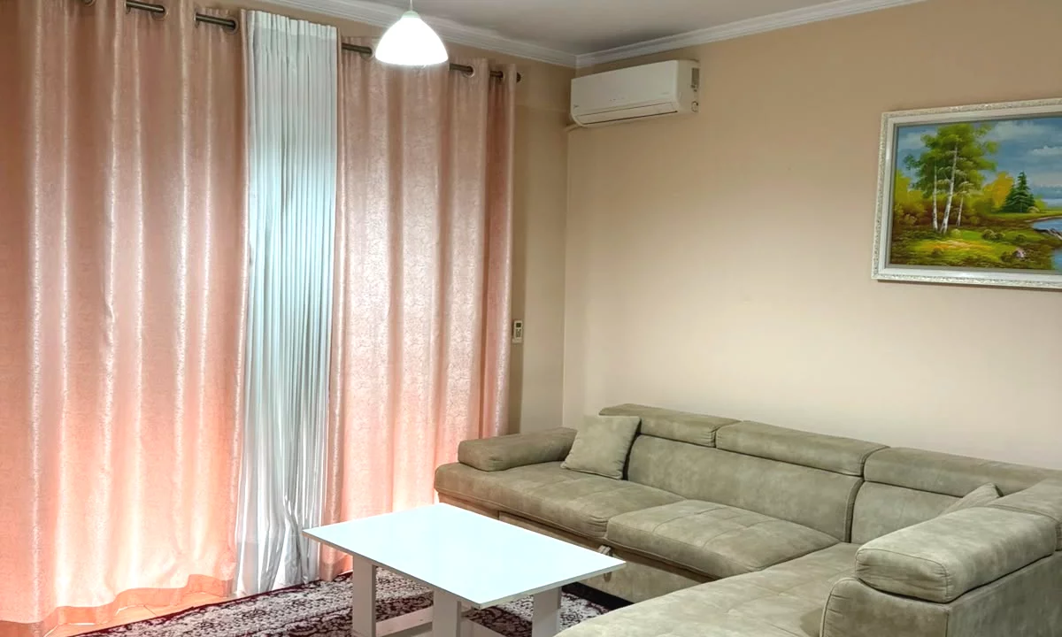 Shtepi me qera Apartament ne Tirane, 1+1, Mobilimi E mobiluar, Pagesa 50,000  Leke.