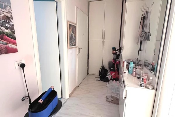 Shtepi me qera Apartament ne Tirane, 1+1, Mobilimi E mobiluar, Pagesa 55,000  Leke.