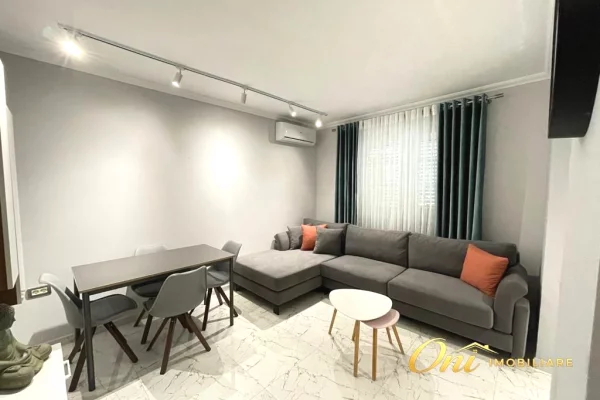 JEPET APARTAMENT ME QERA  1+1, PRANE PETRO NINI , BLLOK