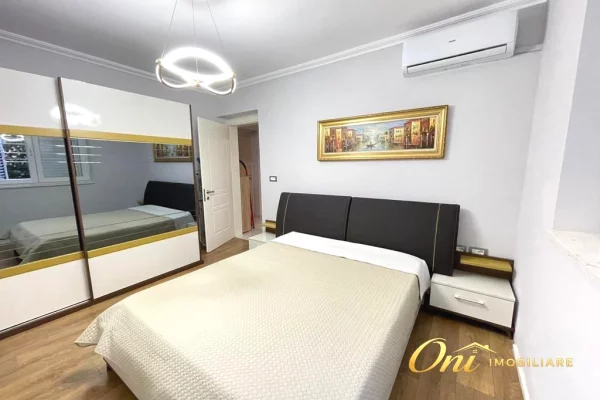 Shtepi me qera Apartament ne Tirane, 1+1, Mobilimi E mobiluar, Pagesa 65,000  Leke.