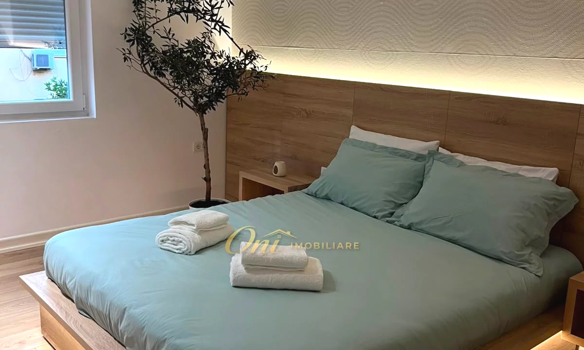 Shtepi me qera Apartament ne Tirane, Garsoniere, Mobilimi E mobiluar, Pagesa 60,000  Leke.