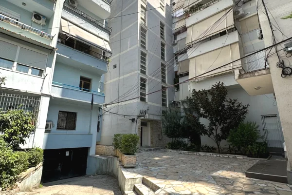 SHITET APARTAMENT 2+1, PALLATI ME SHIGJETA