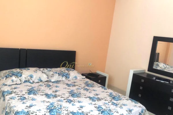 Shtepi me qera Apartament ne Tirane, 2+1, Mobilimi E mobiluar, Pagesa 50,000  Leke.