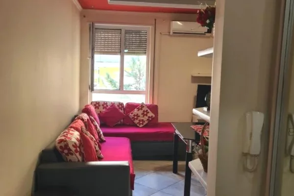 JEPET APARTAMENT ME QERA 2+1, KOPSHTI BOTANIK