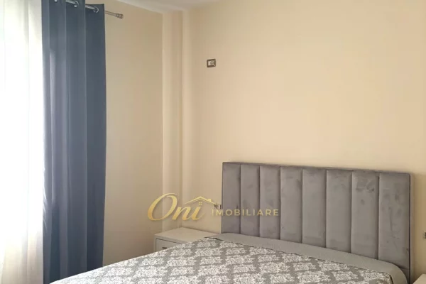 Shtepi me qera Apartament ne Tirane, 2+1, Mobilimi E mobiluar, Pagesa 70,000  Leke.
